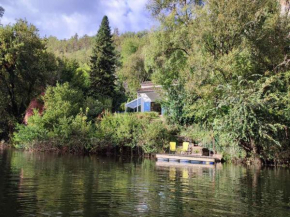 Holiday home in Bruniquel on the Aveyron river